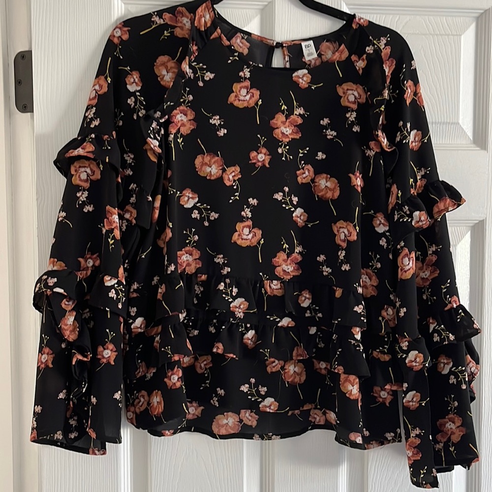 Floral top
